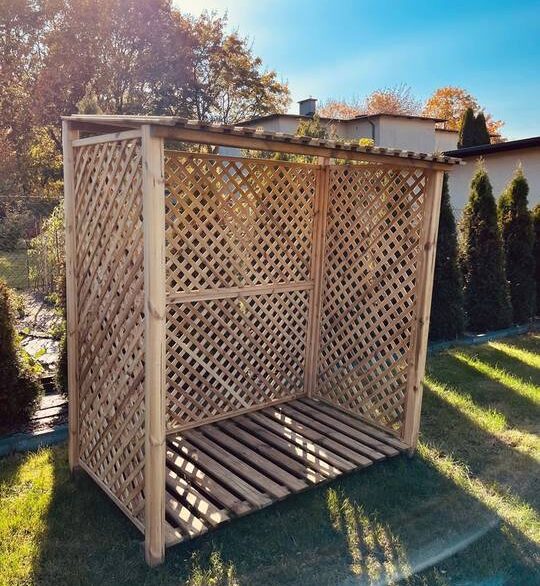 Duża Drewutnia Wiata Kominkowa Masywna i Solidna